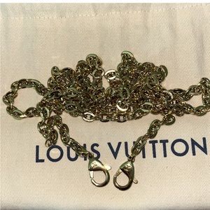 Louis Vuitton chain/strap